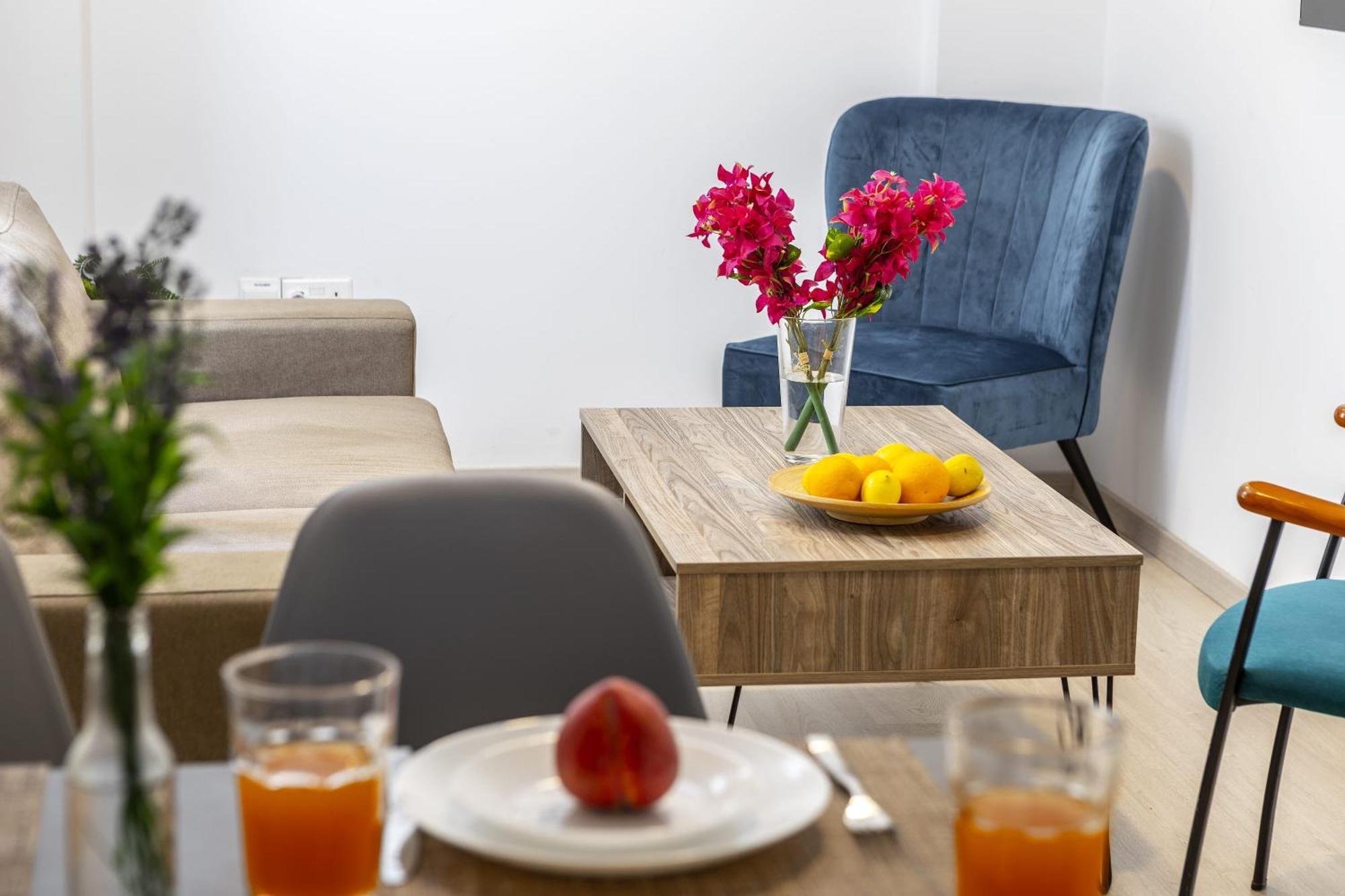C-Premium Apts 100M From Beach And City Centre Larnaca Exterior photo