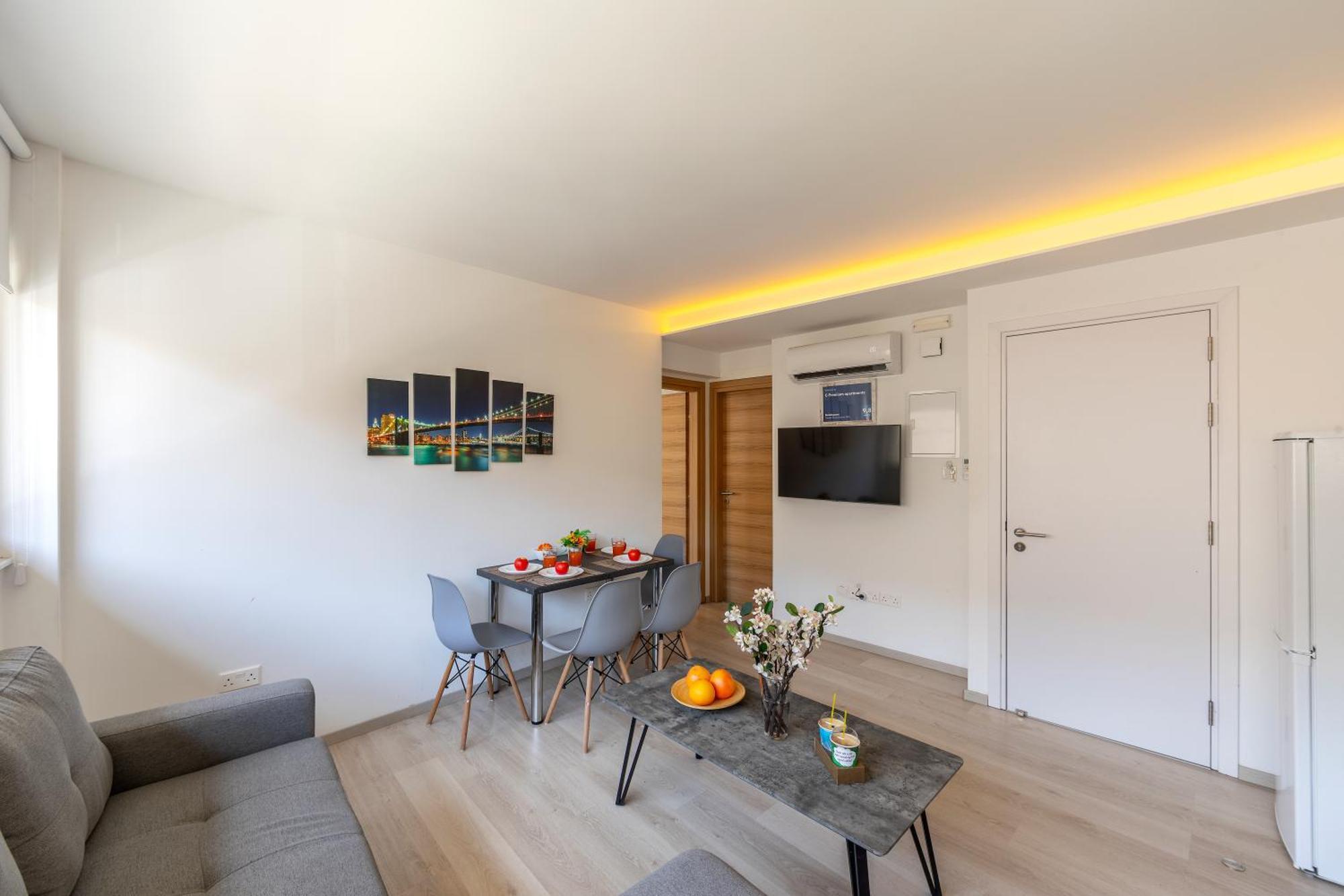 C-Premium Apts 100M From Beach And City Centre Larnaca Exterior photo